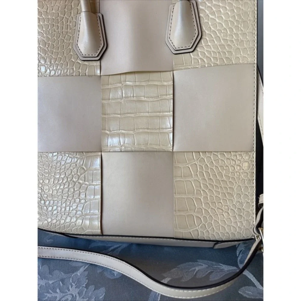 Michael Kors Mercer Medium NS Croc Embossed‎ Shopper Handbag Tote In Buff w/ COA